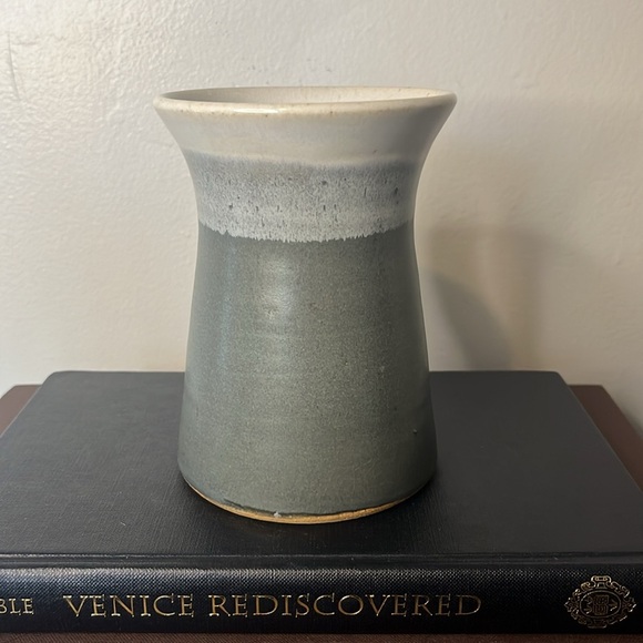 Dock 6 Pottery Handmade Gray & White Color Block Large Mug - Picture 4 of 7